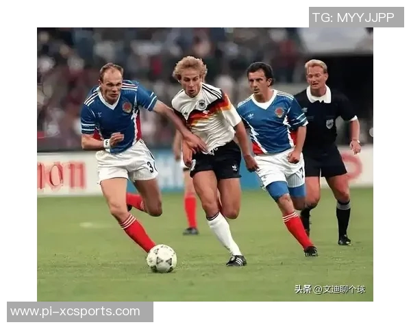 足球场上的传奇英雄：从贫民窟到巅峰之路的球星奋斗史